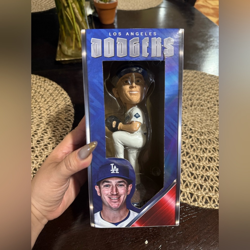 Los Angeles Dodgers Bobblehead - Blue and White